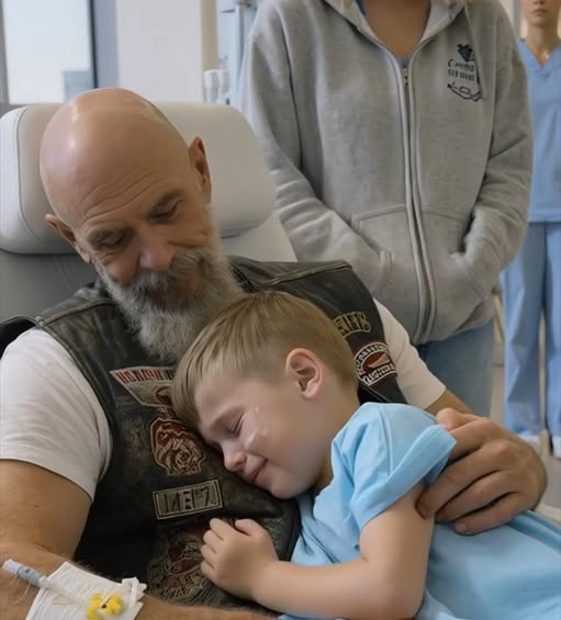 68-letni motocyklista leczony w szpitalu usłyszał krzyki malucha